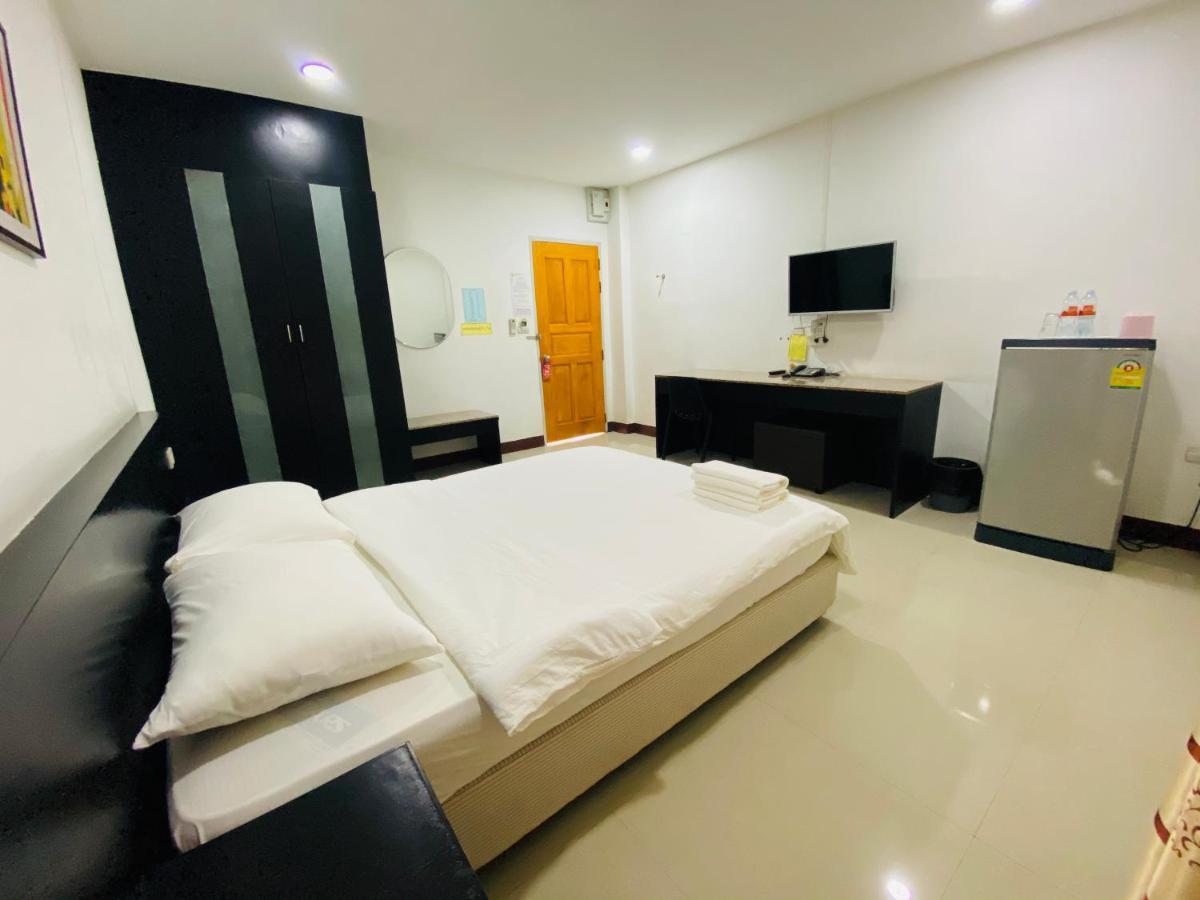 Metha Palace Sakon Nakhon Zewnętrze zdjęcie