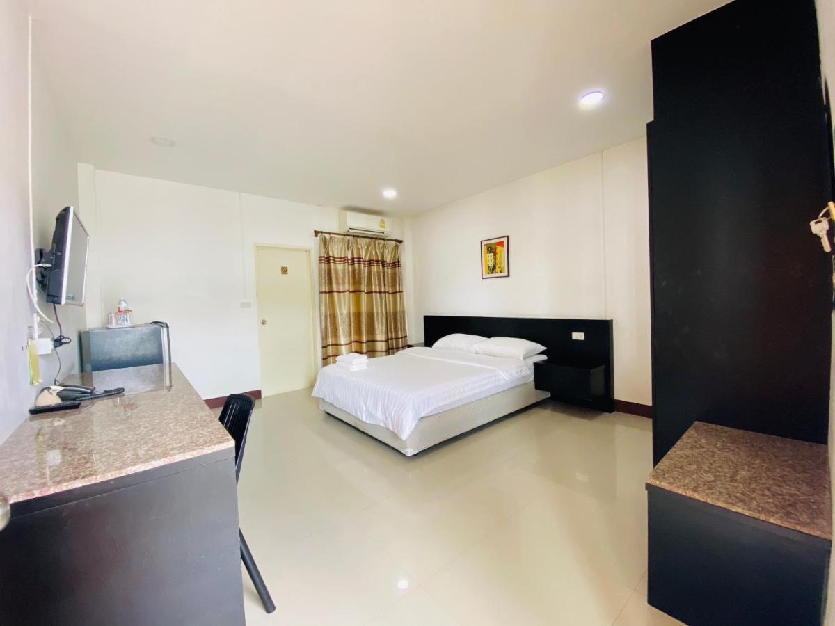 Metha Palace Sakon Nakhon Zewnętrze zdjęcie